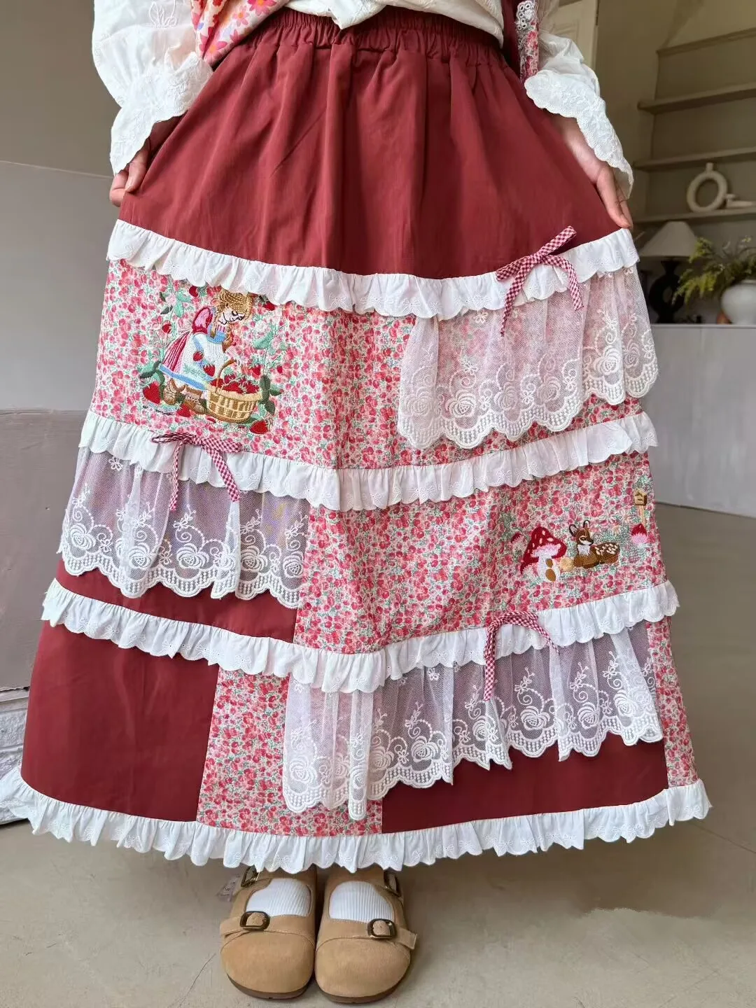 Red New Vintage Embroidery Cotton Skirt Japanese Mori Girl Patchwork Lace Elastic Waist A- Line Pleated Skirt Jupe Femme Faldas