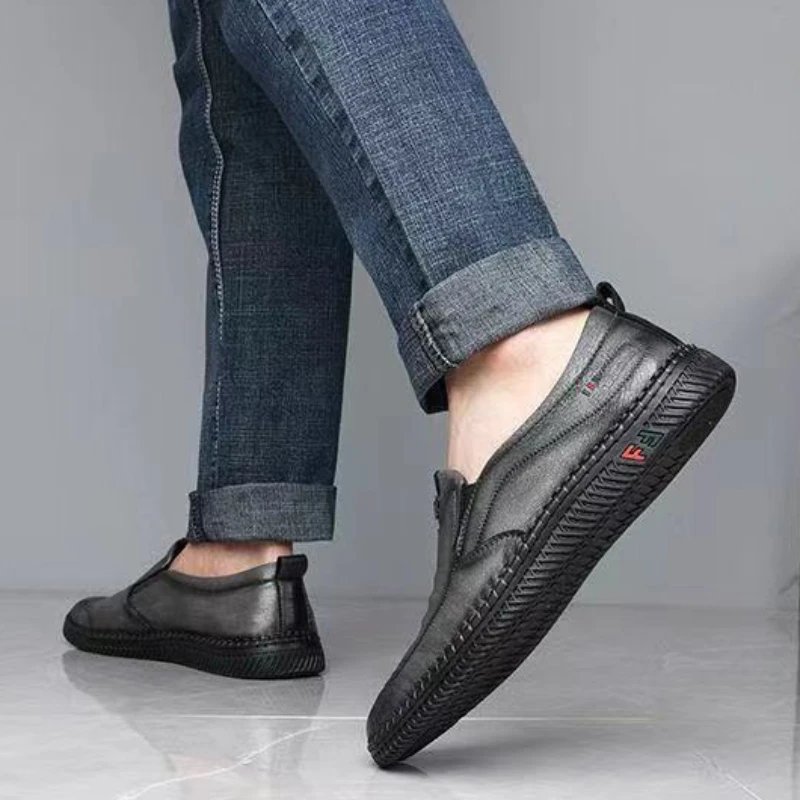 Mocasines de cuero para hombre, zapatos formales informales a la moda para hombre, zapatos de conducción sin cordones transpirables para exteriores, zapatillas de trabajo para oficina para hombre