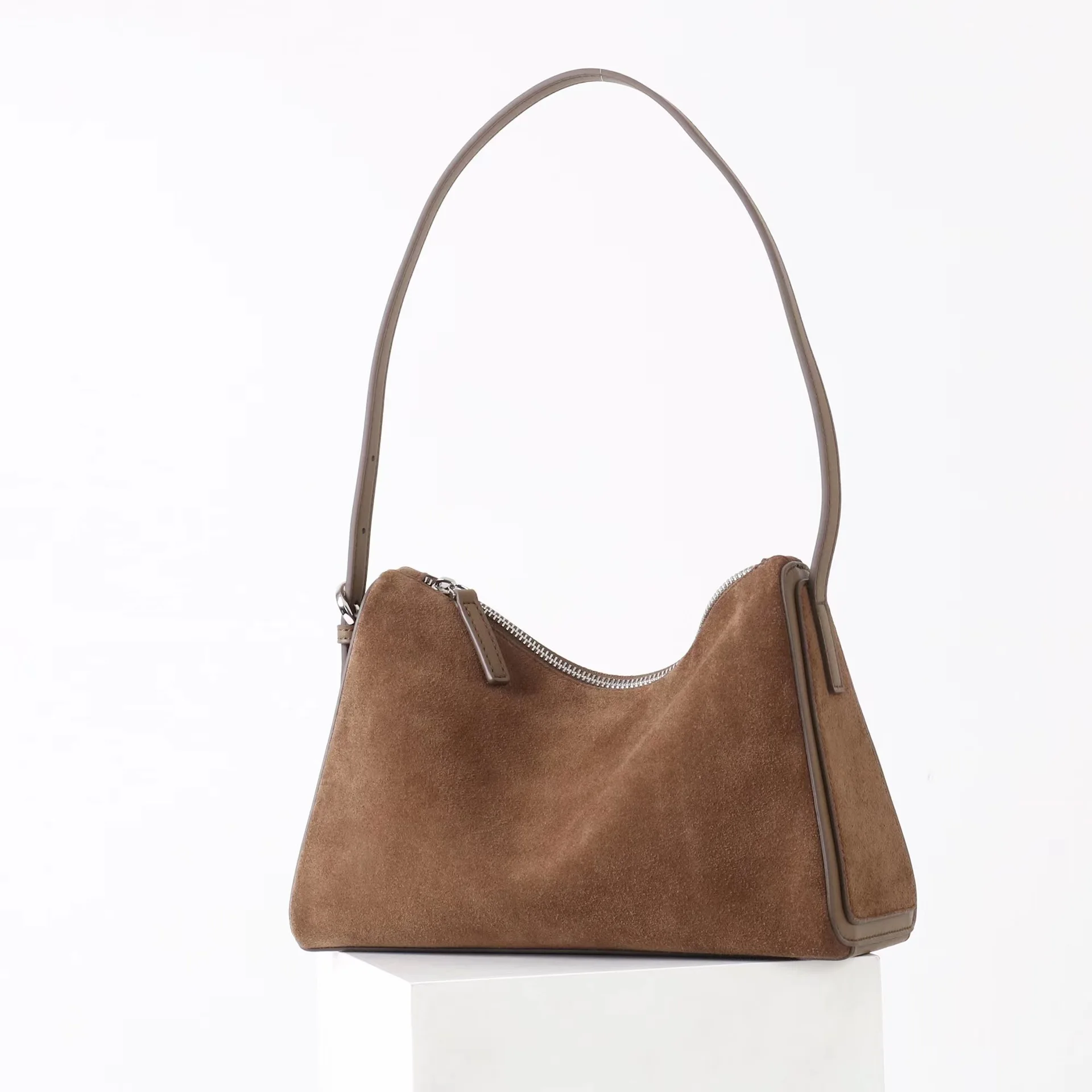 

Suede frosted cowhide underarm bag 2025 new niche design soft vintage handbag fashion ladies one-shoulder crossbody bag