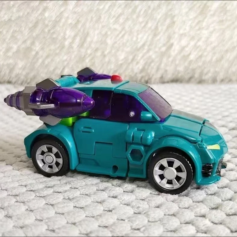 Op voorraad Hasbro Transformers Speelgoed Age of Leaders Fugitive Waspinator Deluxe Klasse 08 Animated Bee Action Figure Robot Gift