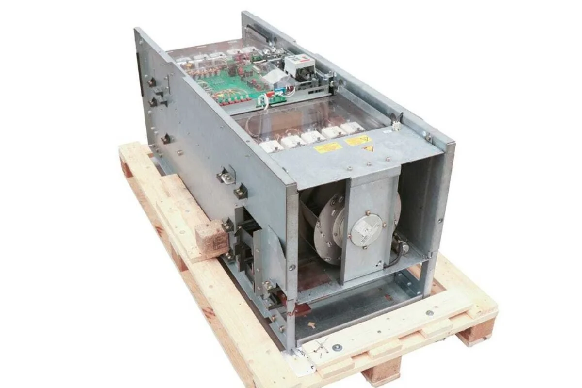 100% Asli Baru 6SL3300-7TE41-4AC1 6SE7041-3EK85-1AA0 6AV7885-2AE10-1DA2 6SE6440-2AD31-8DA1 AIM Garansi 1 Tahun Pengiriman Cepat