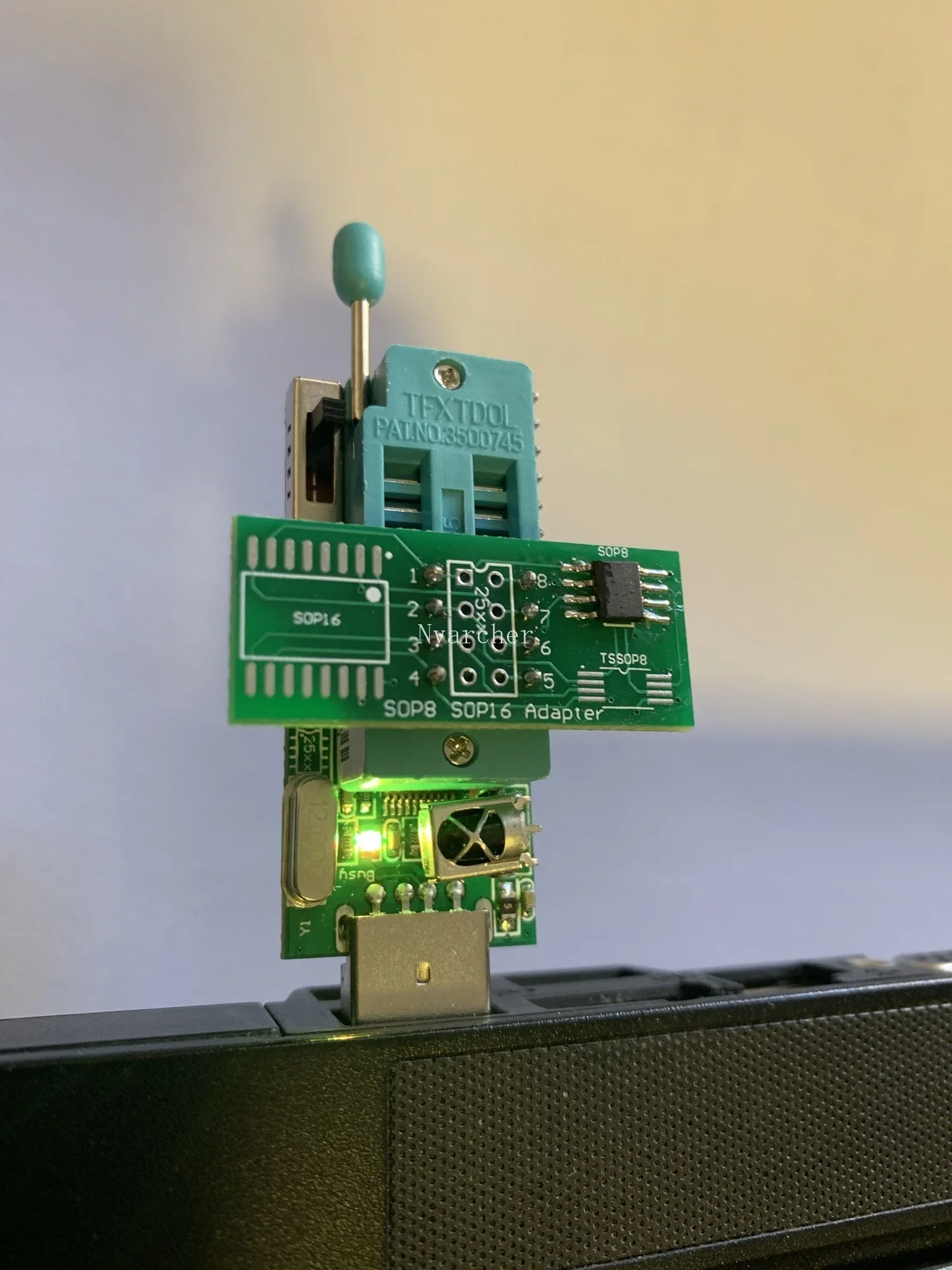 Nvarhcer ch341a โปรแกรมเมอร์ v1.7 1.8v ระดับ shift w25q64fw w25q128fw gd25lq64