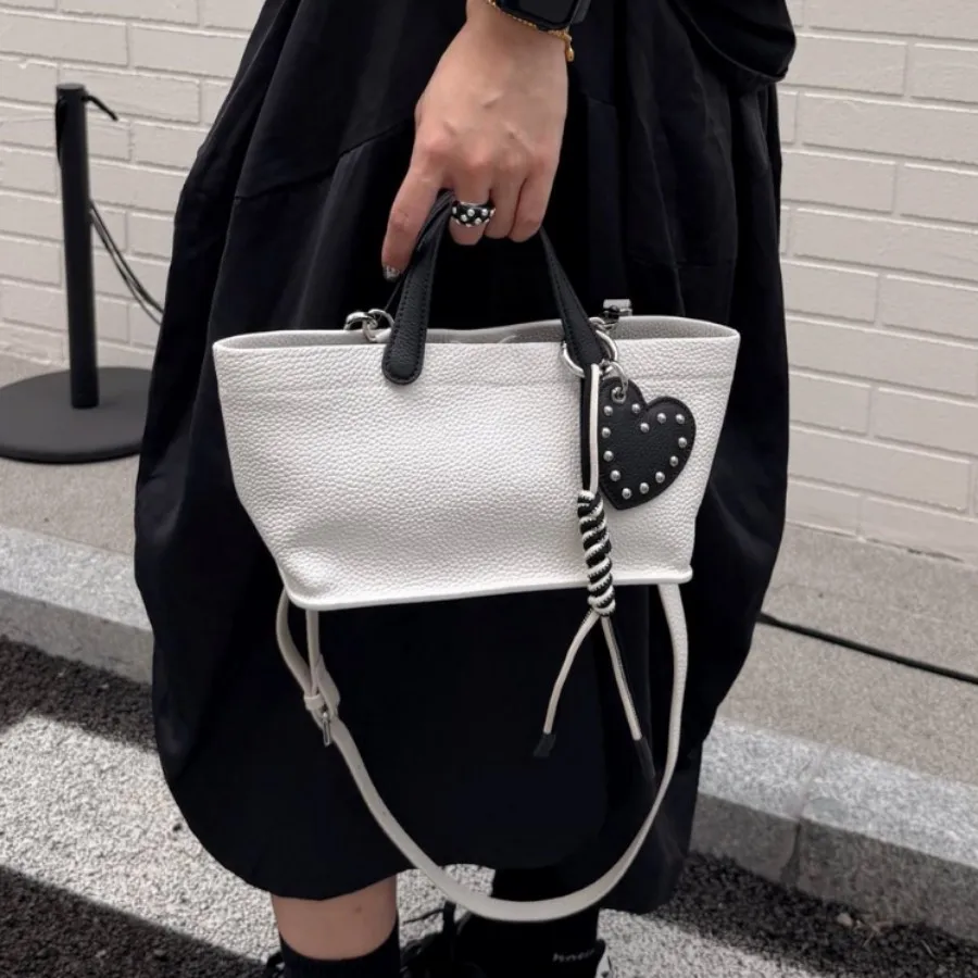 2026 Korean Niche Contrasting Color Vegetable Basket Boat Bag Large Capacity Portable Versatile Commuter Shoulder Messenger Bag