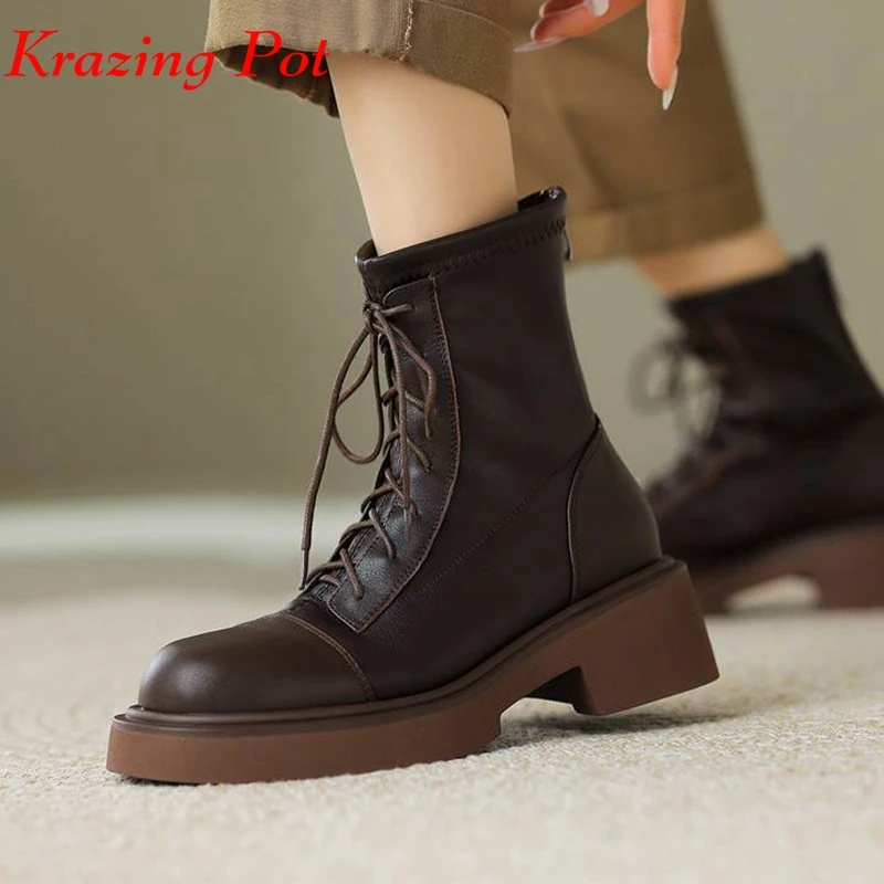 Krazing Pot Cow Leather Round Toe Thick Heels Winter Keep Warm Motorcycle Boots Lace Up Business Casual Platform Ins Ankle Boots