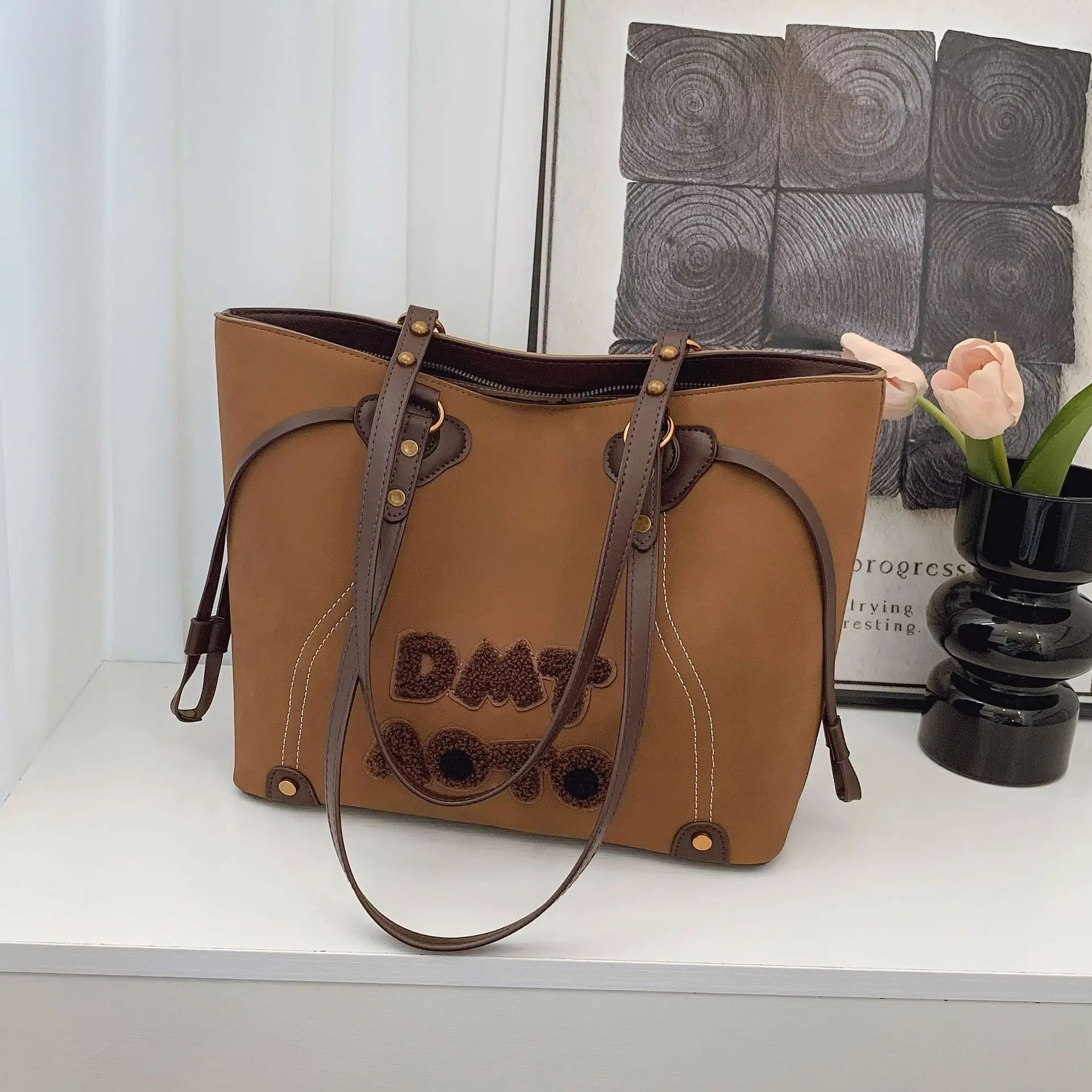 

2025 Beach Tote Bag for Women Adjustable Crossbody Strap Shoulder Purse with Top Handle Summer Vacation Essential