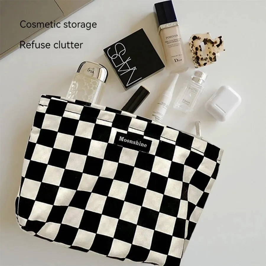 Black And White Plaid Cosmetic Bag Large Capacity Cosmetic Storage Bag Portable Versatile Checkerboard Toiletry Bag