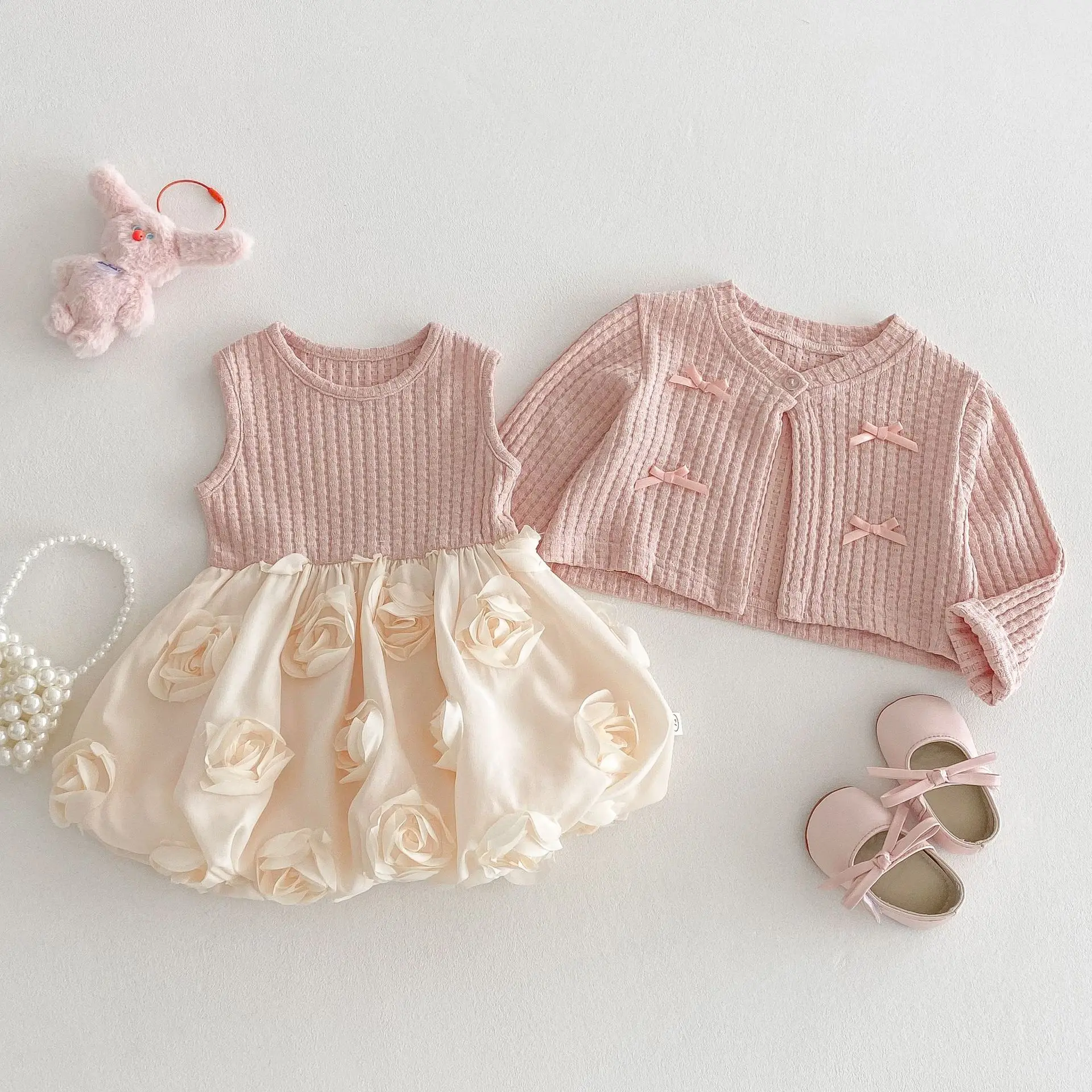 Весенние платья без рукавов для девочек от 0 до 5 лет, детское лоскутное платье принцессы с розовым цветочным принтом для девочек или кардиган, милая детская одежда для малышей