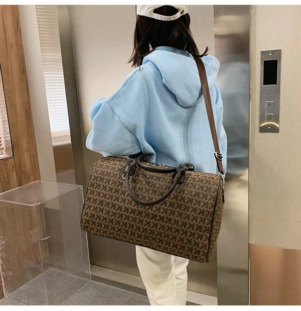 Fashion Letter Design High Quality Canvas Travel Handbag For Women Large Capacity Female Weekend Gym Fitness Duffle Business Bag