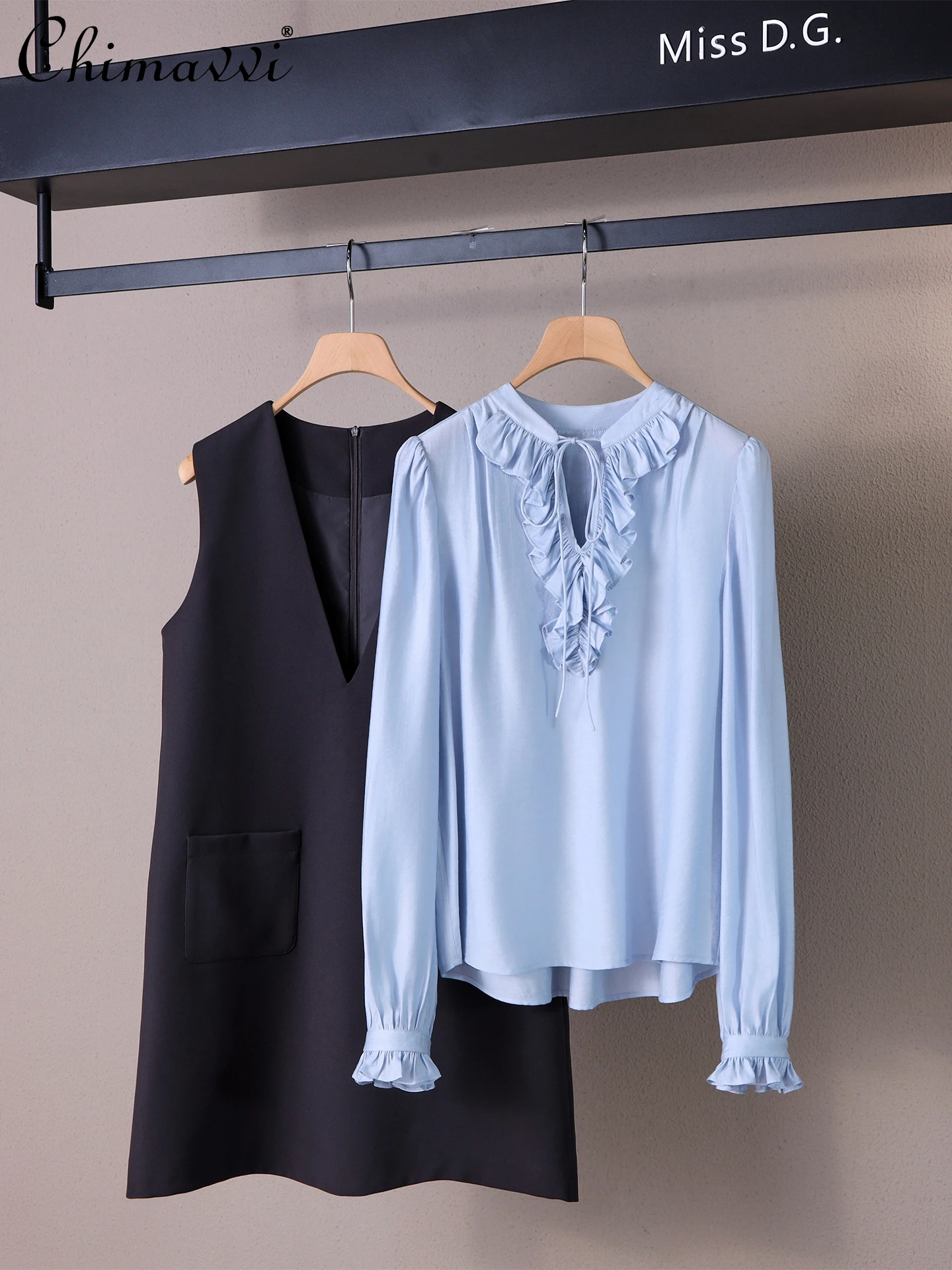 الفرنسية الأنيقة أزياء من الدانتل متابعة كم طويل قميص أزرق بلا أكمام الخامس الرقبة تانك فستان تنوعا مزاجه قطعتين مجموعة للنساء #1