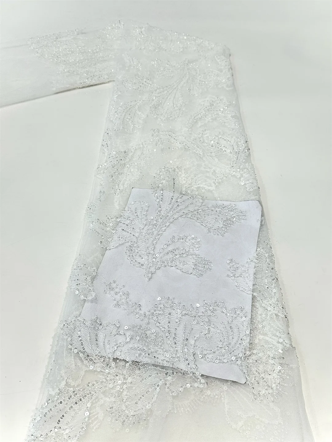 Wholesale French African Embroidey Beaded Lace Fabric 2024 High Quality Tulle Lace Fabric For Nigerian Wedding Dress