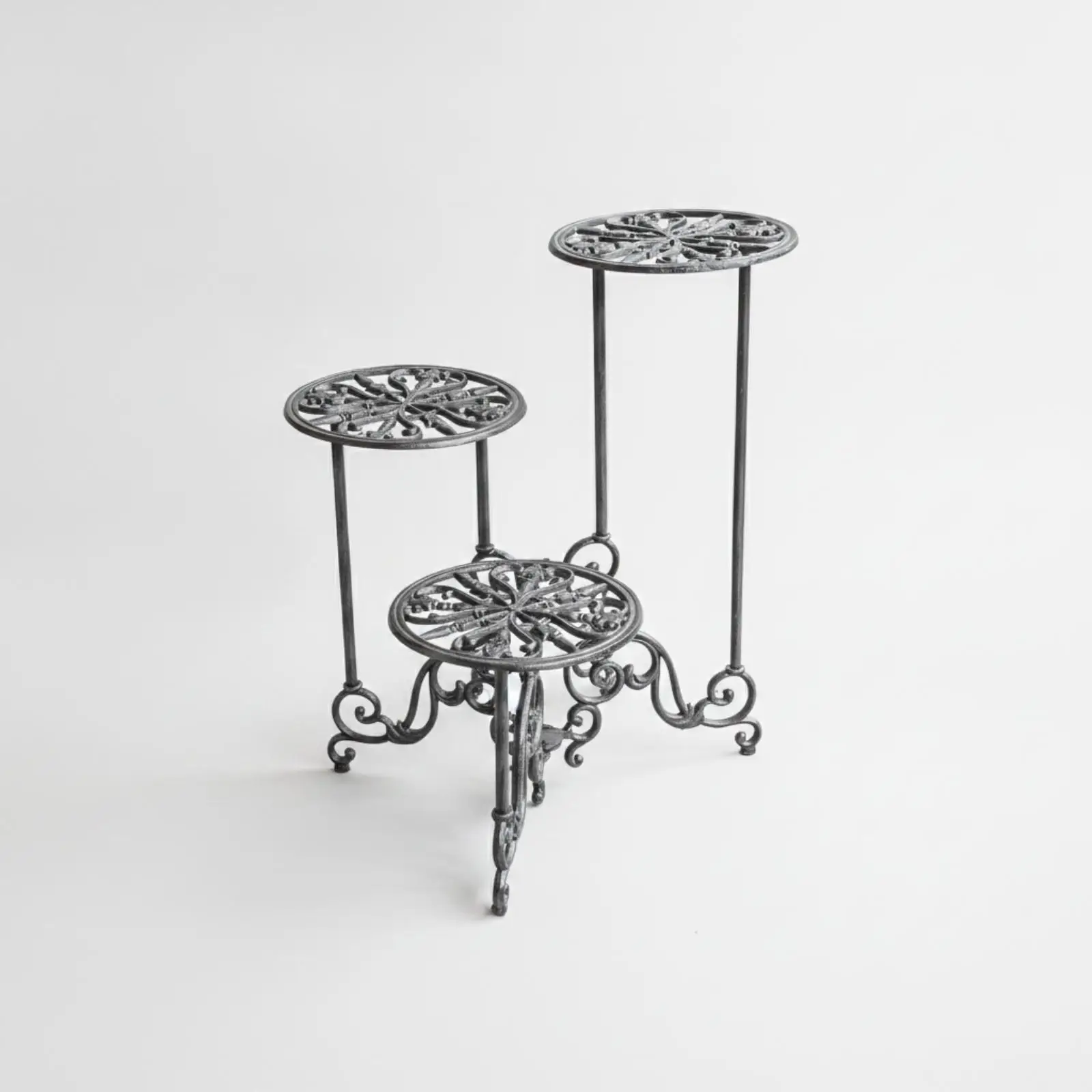 3-Tiered Plant Stand Decorative Rotating Flower Pot Stand Rack Tiered 3-Tiered Plant Shelf for Gardeners, Living Room, Balcony,