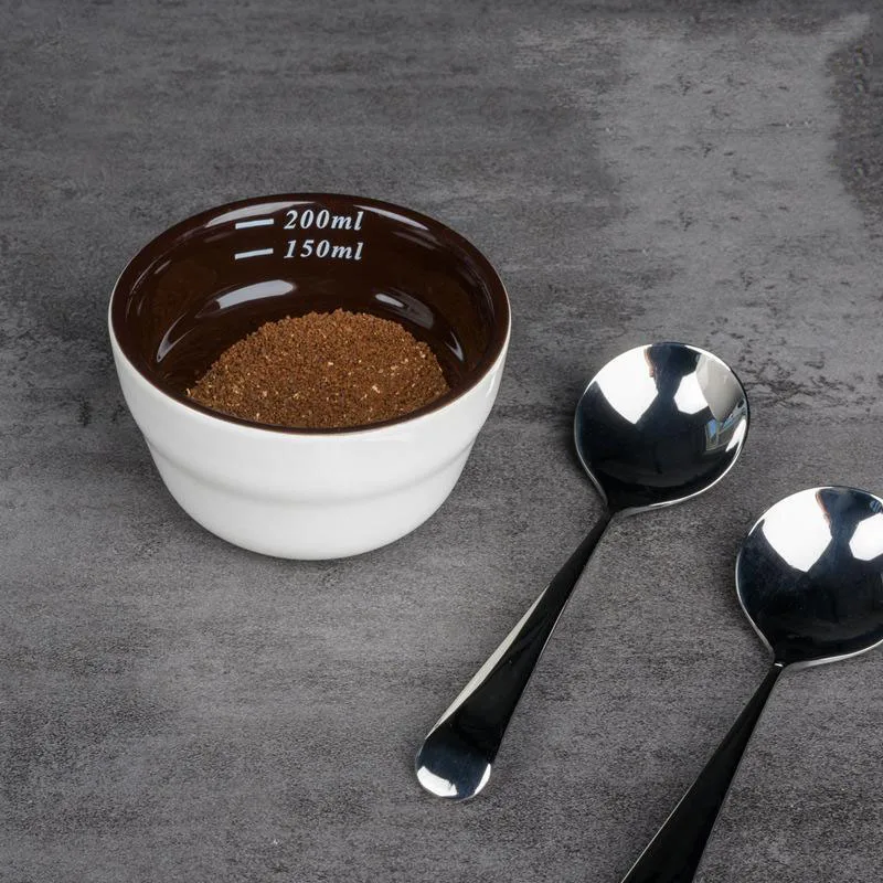 

Керамическая мерная чашка для кофе 200 мл с ложкой, мерный стакан для эспрессо, утолщенная, аксессуары для кофе, кухонная мерная кружка