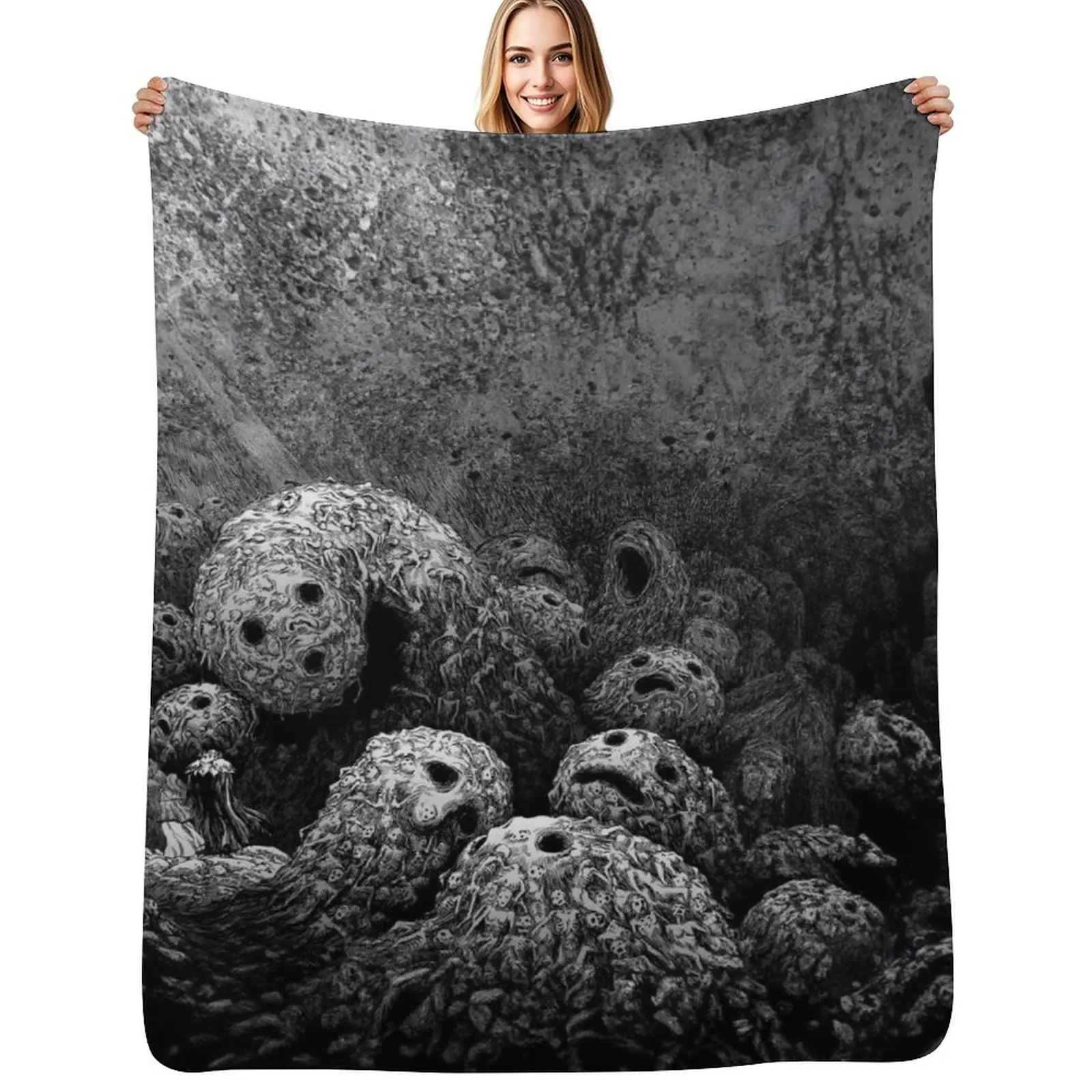 

berserk -1 Throw Blanket Shaggy Furry Soft Blanket for Bedroom Living Room