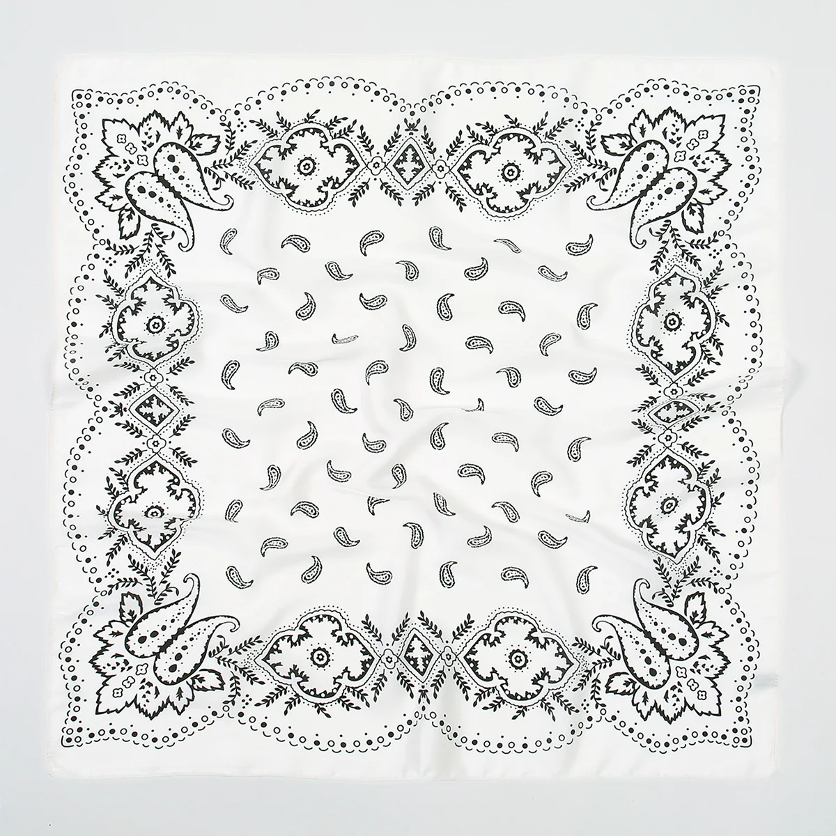 Modisches Paisley-Print-Kerchief, Damen-Haarschal, Seiden-Stirnband, Bandana, Kopftücher, quadratische Hijab-Schals für Damen – Detail 10