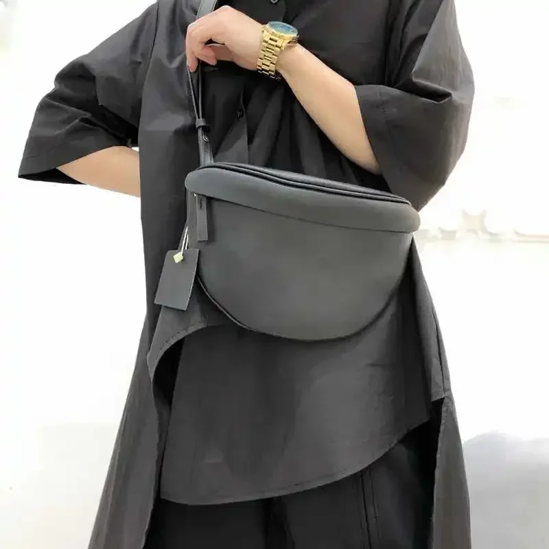 

Simple retro versatile fashion trendy handmade first layer cowhide crossbody shoulder fanny pack