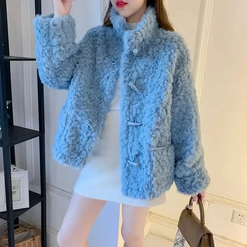 

2023 Women's Clothing Lamb Fleece Winter Jacket Women's Small Short Thickened Fur Integrated Woolen Coat