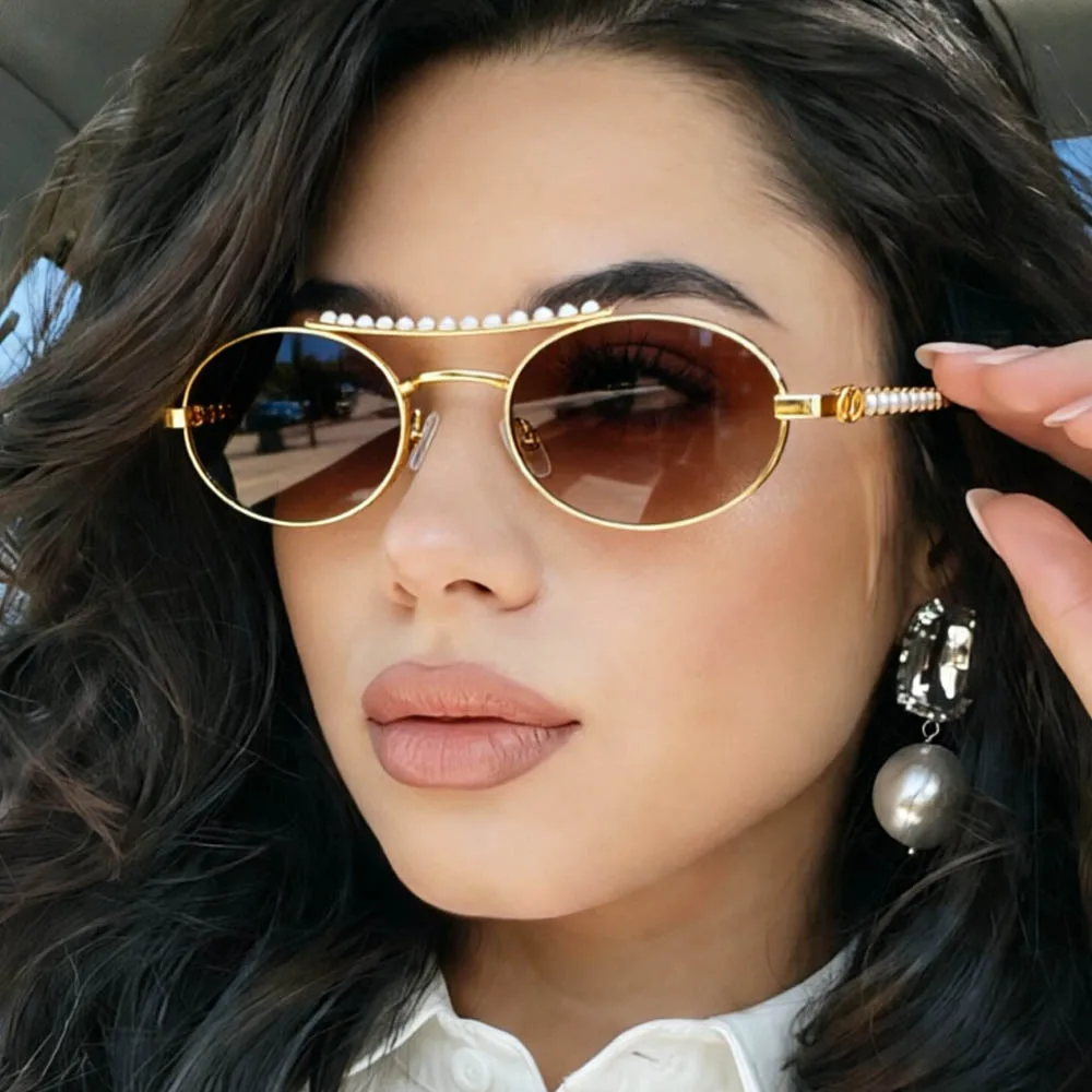 Fashion Brand Small Oval Pearl Frame Sunglasses for Women New Vintage Luxury Elegant Sun Glasses Ladies Outdoor Uv400 Eyewear