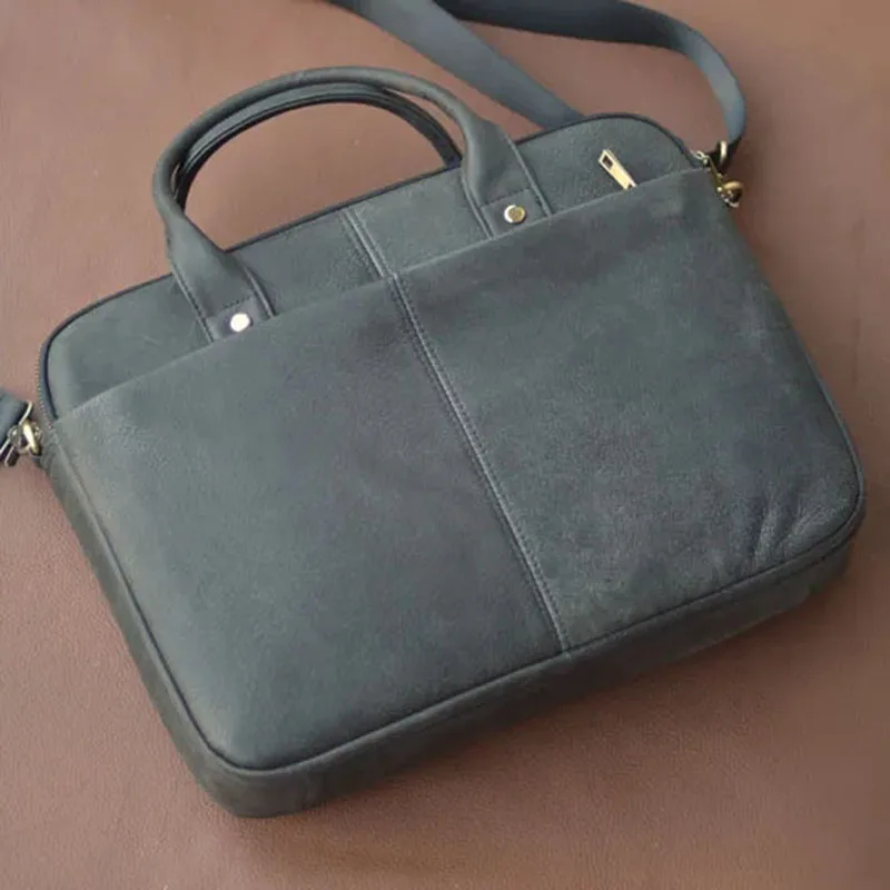 

AETOO High-end retro men's genuine leather briefcase with a waxy texture, a fashionable top layer of cowhide handbag, and multi