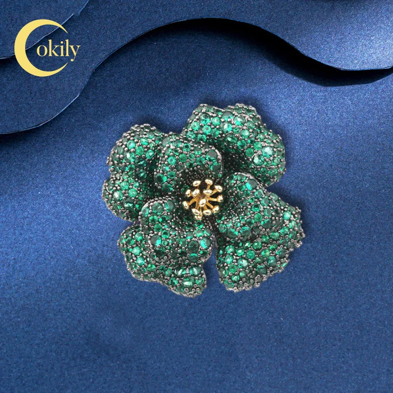 

OKILY Court Style Zirconium Camellia Broochpins Luxury Clothes Women Flower Broche Suit Corsage Temperament Brosch Decoration