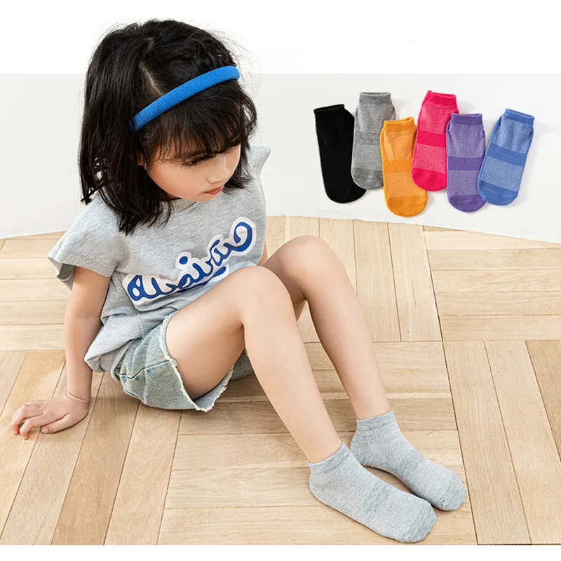 2 Pairs Trampolines Socks for Kids Non Slip Socks Kids Boys Anti-skid Ankle Socks