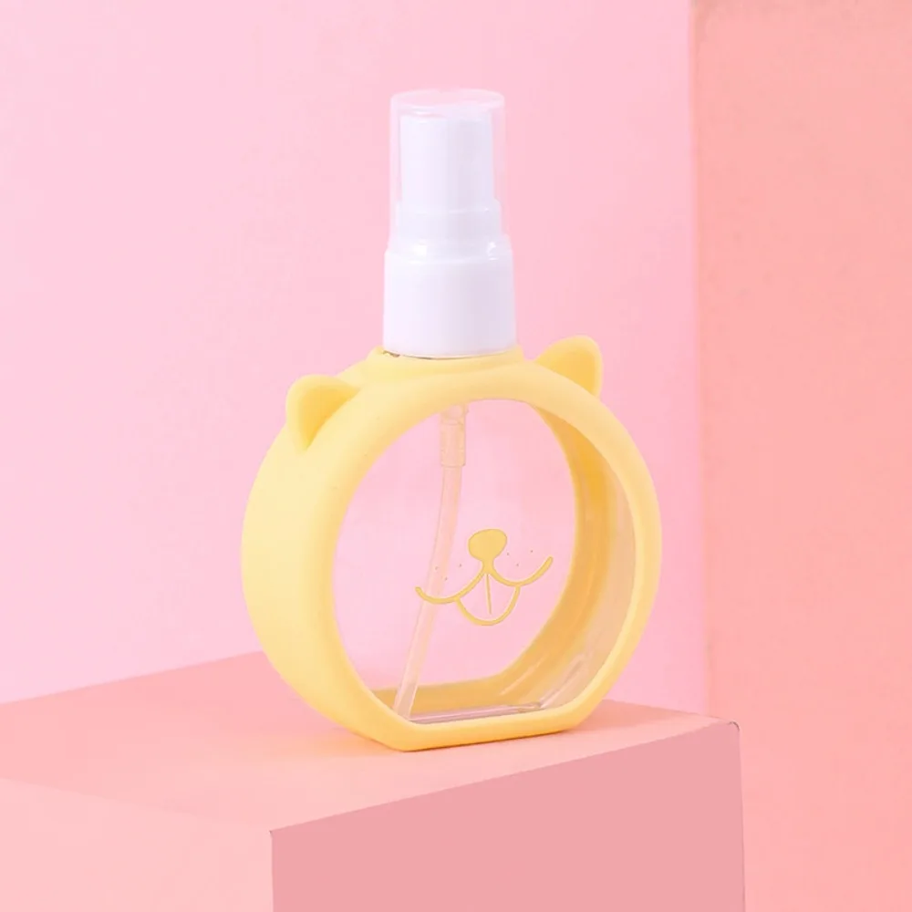 

1pcs Cute 55ML Spray Bottle Silicone Cover Cartoon Bear Perfume Spray Bottle Empty Refillable Makeup Bottle