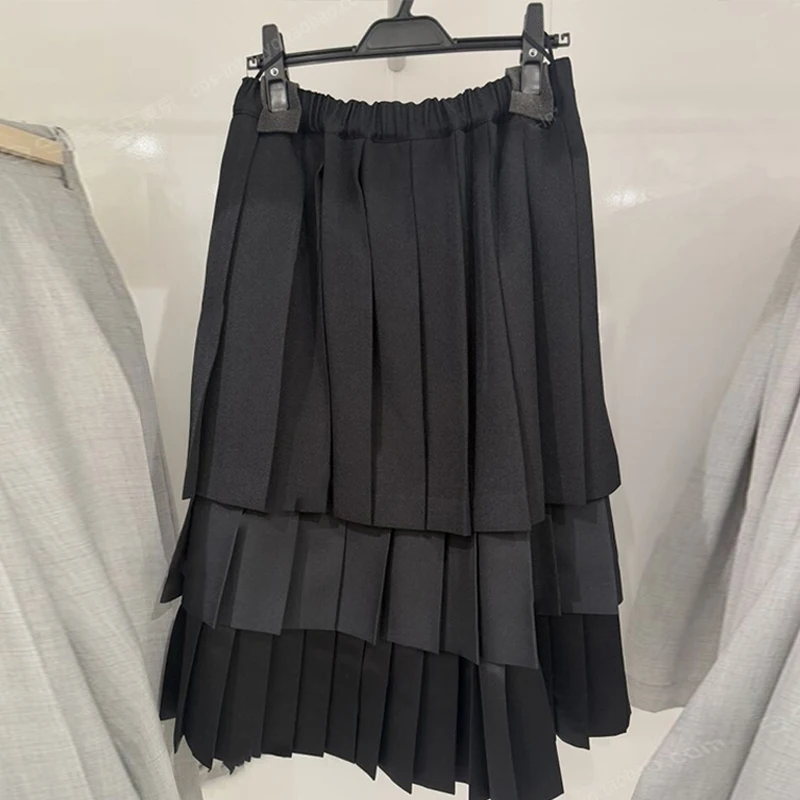 

2025 new solid-color versatile and slimming pleated patchwork mid-length skirt for women trendy and in the style of Instagram
