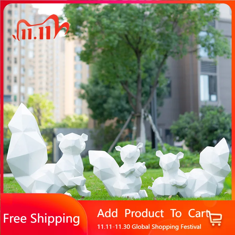

Squirrel Animal Sculptures Waterproof Tall Big Trendy Creative Luxury Modern Garden Statues Display Jardim Garden Decorations