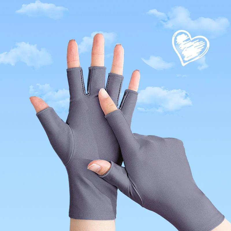 Stay Protected This Summer: Thin Half Finger Sunscreen Gloves for Women