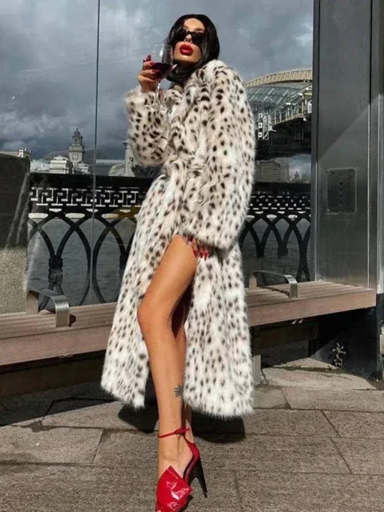 Retro Leopard Faux Fur Long Coat Women Warm Thicken Oversize Jacket Female Winter Casual Loose Street Outwears 2024 New In Coats