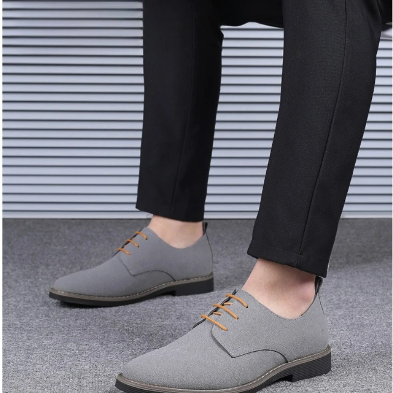 

Men's Brushed Leather Casual Round-Toe Lace-Up Oversized Work Shoes