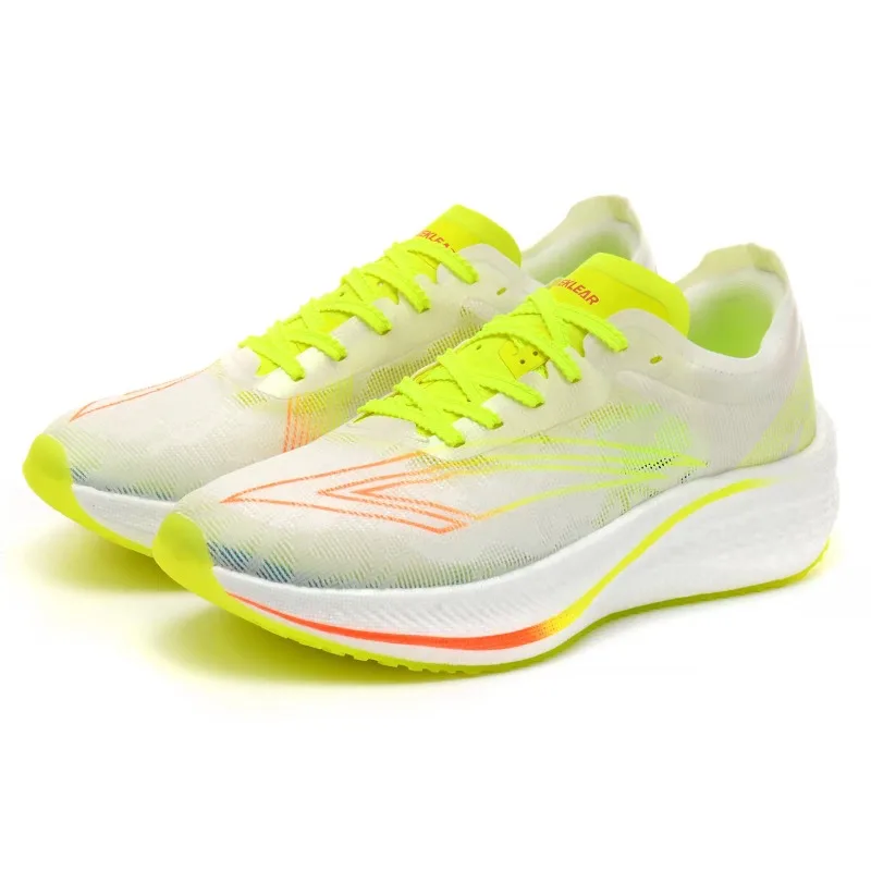 

2026 New Arrival Unisex Outdoor Running Shoes Breathable Walking Jogging Shoe For Couples Comfortable Sports And Leisure Shoes