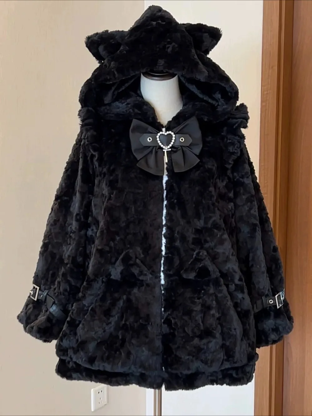 

Японское пальто Лолиты, милая крутая куртка с капюшоном и кошачьими ушками, милая кавайная женская свободная повседневная универсальная термотоп