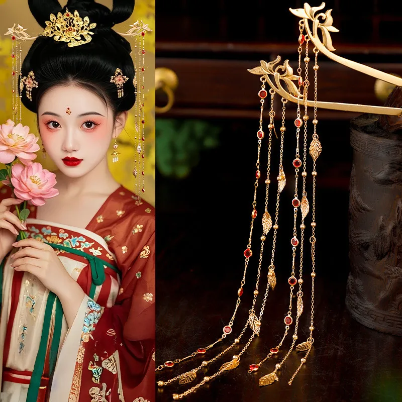 Alloy Hair Stick Long Tassel Hairpin Vintage Long Tassel Red Crystal Hairpin Forks Step Shake Court Wedding Hair Accessories