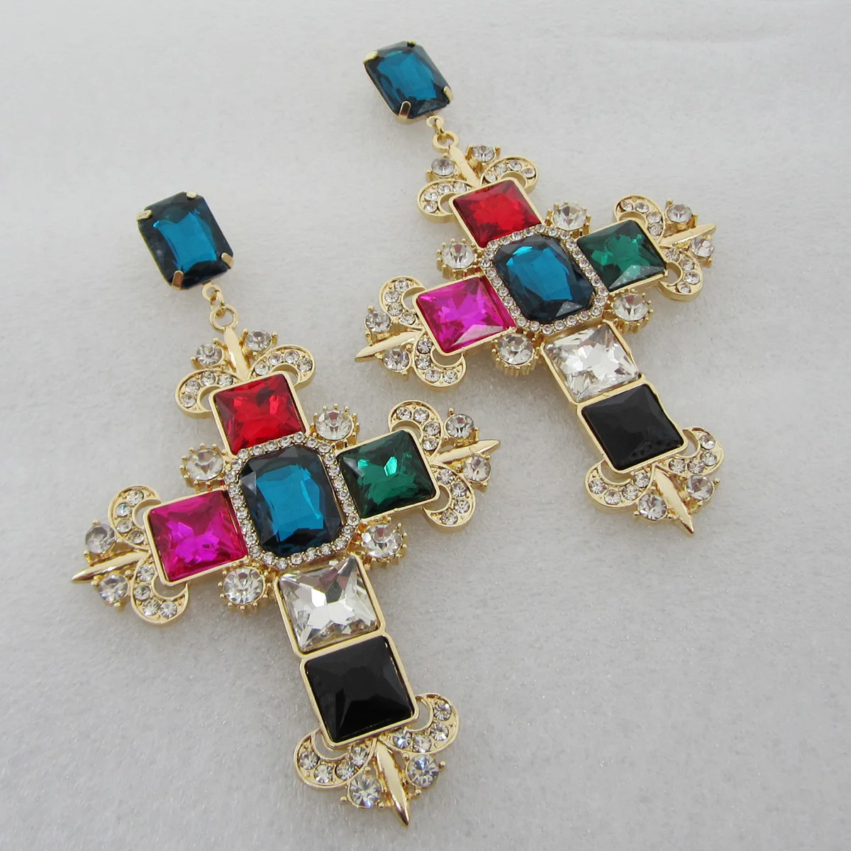 Boho Big Drop Cross Earrings For Women Crystal Glass Large Pendant Colorful Earrings Nieuw In Oorbellen Fine Jewelries