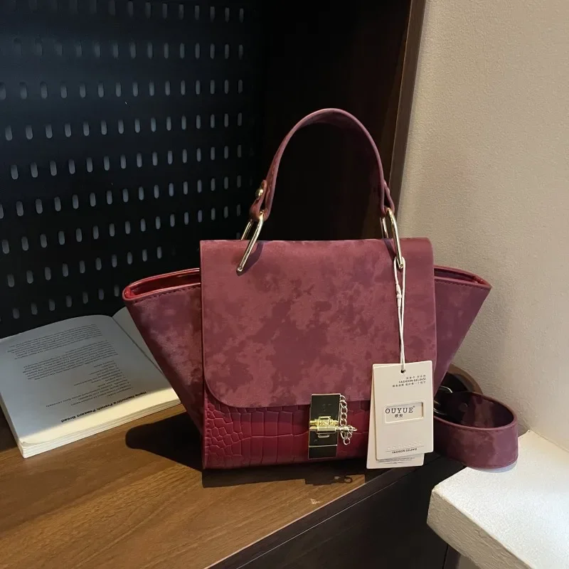 

Осенняя сумка через плечо с цепочкой 925, универсальный женский кошелек с верхней ручкой, модная сумка через плечо, минималистичная сумка «день-ночь»