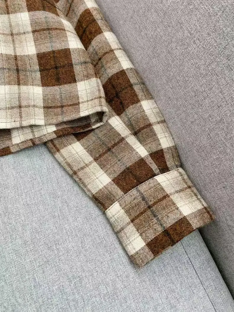 Wysokiej jakości nowy zestaw w kratę na co dzień dla kobiet na rok 2025, modna koszula z długim rękawem i kołnierzykiem polo lub uniwersalna spódnica z diamentowymi zdobieniami dla pań.