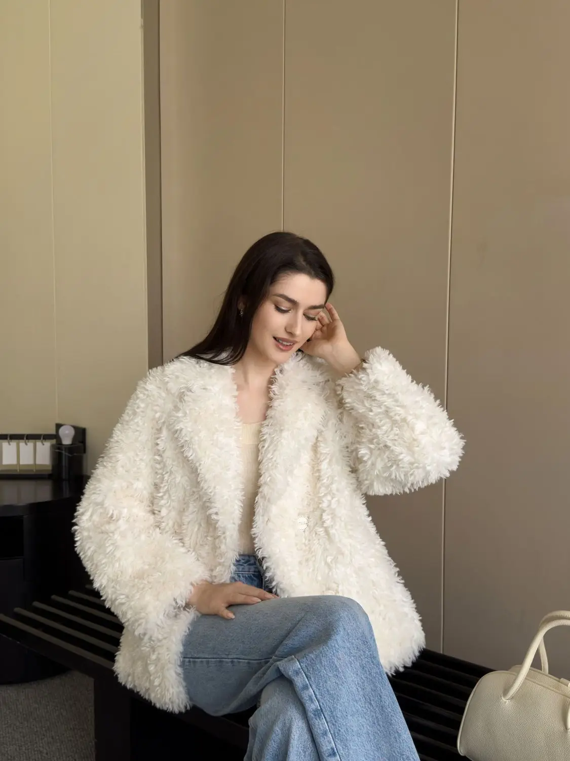 فرو صناعي لمعاطف المعاطف النسائية جودة متوسطة الطول حفل الشباب الكورية نمط وشاحات الورك سترة Abrigos الراقية صدرية OL