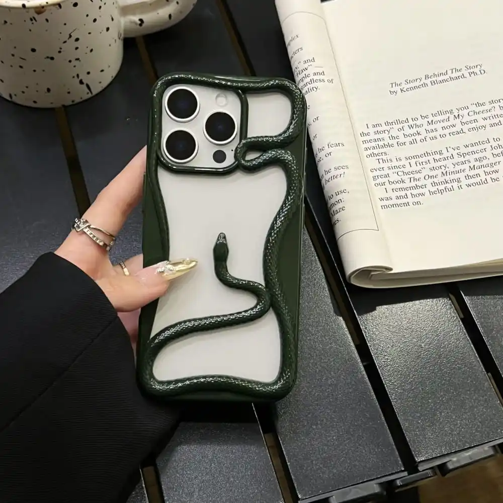 Hollow Snake Matte Phone Case For iPhone 16 15 13 14 11 12 Pro Max 16 Pro 15 Plus Heat Dissipation Frosted Shell TPU Soft Cover