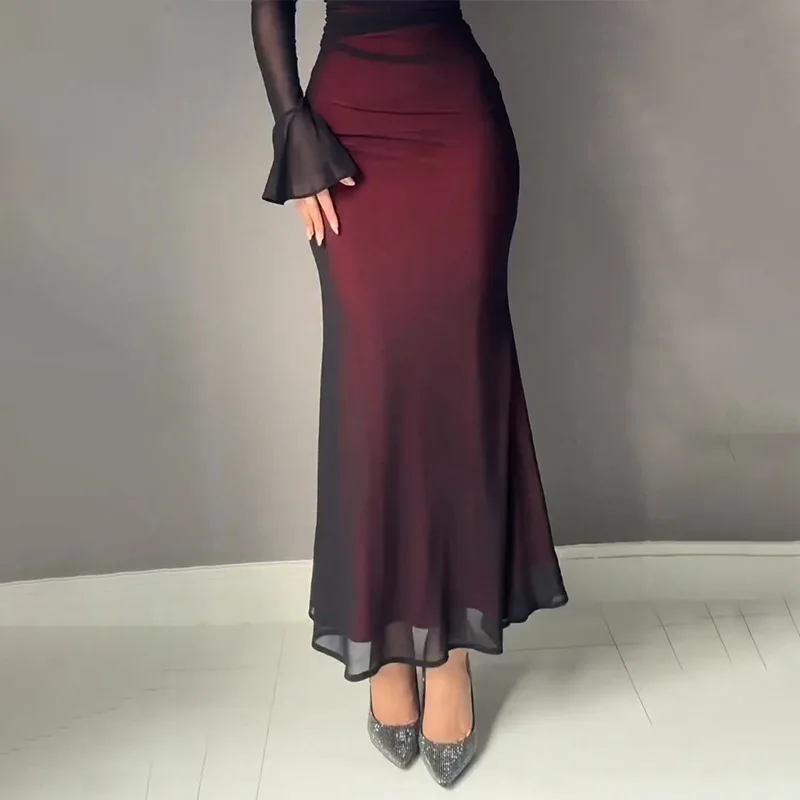 Vestido ajustado de manga larga con top tubo de color liso, nueva moda otoño 2026