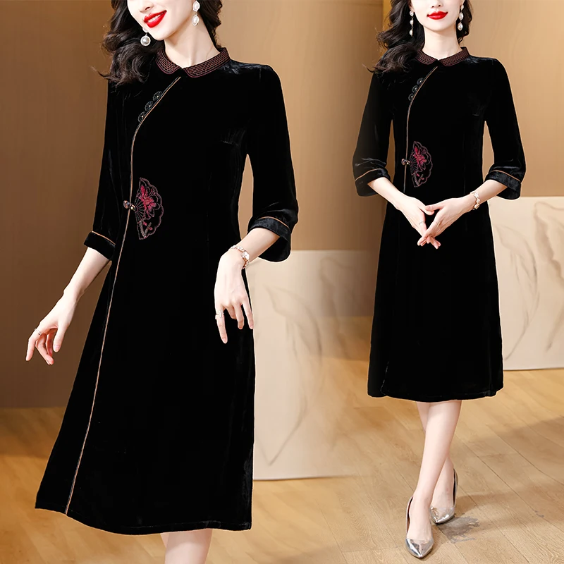 2023 Autumn/Winter New Vintage Embroidered Silk Velvet Long Sleeve Dress for Women's Loose Large Knee Length Slim Long Dress