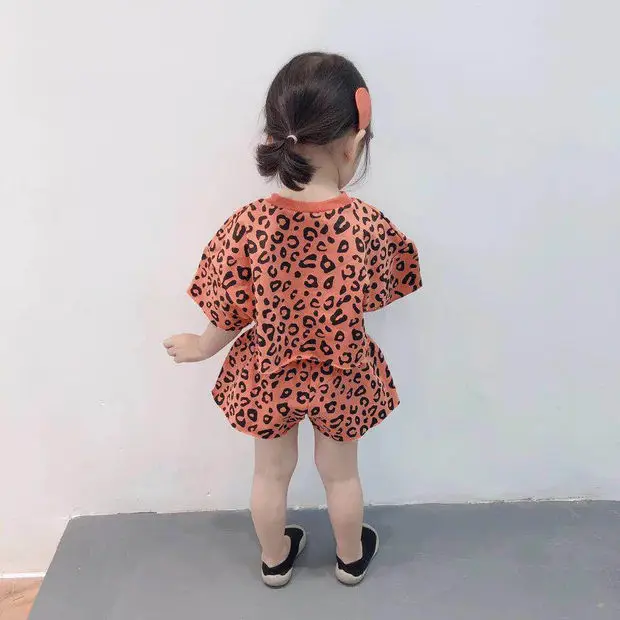 Girls Summer Suit Kids Clothes 2024 New Fashion Children Short-sleeved Shorts Casual Clothes Leopard Print Two-piece Set