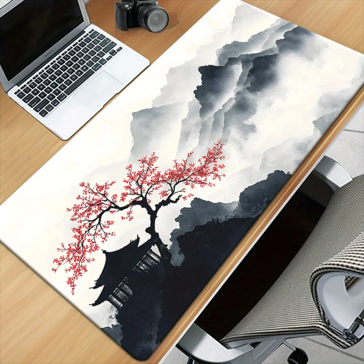 대형 미끄럼 방지 마우스 패드 동아시아 풍경 벚꽃 산 & 탑 디자인 게임용 내구성 있는 2D 평면 표면