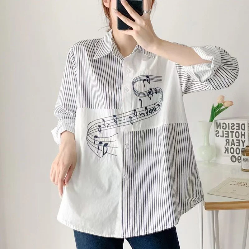 

Полосатая куртка-рубашка с длинными рукавами и вышивкой для персонала для женщин, весенне-осенние свободные темпераментные топы, модная женская одежда