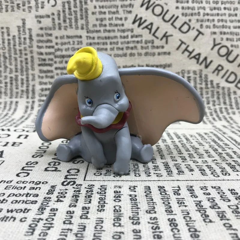 Disney Dumbo The Little Flying Elephant Circus Car Mounted Ornaments Desktop Doll Anime Doll Peripheral Ornaments Gifts