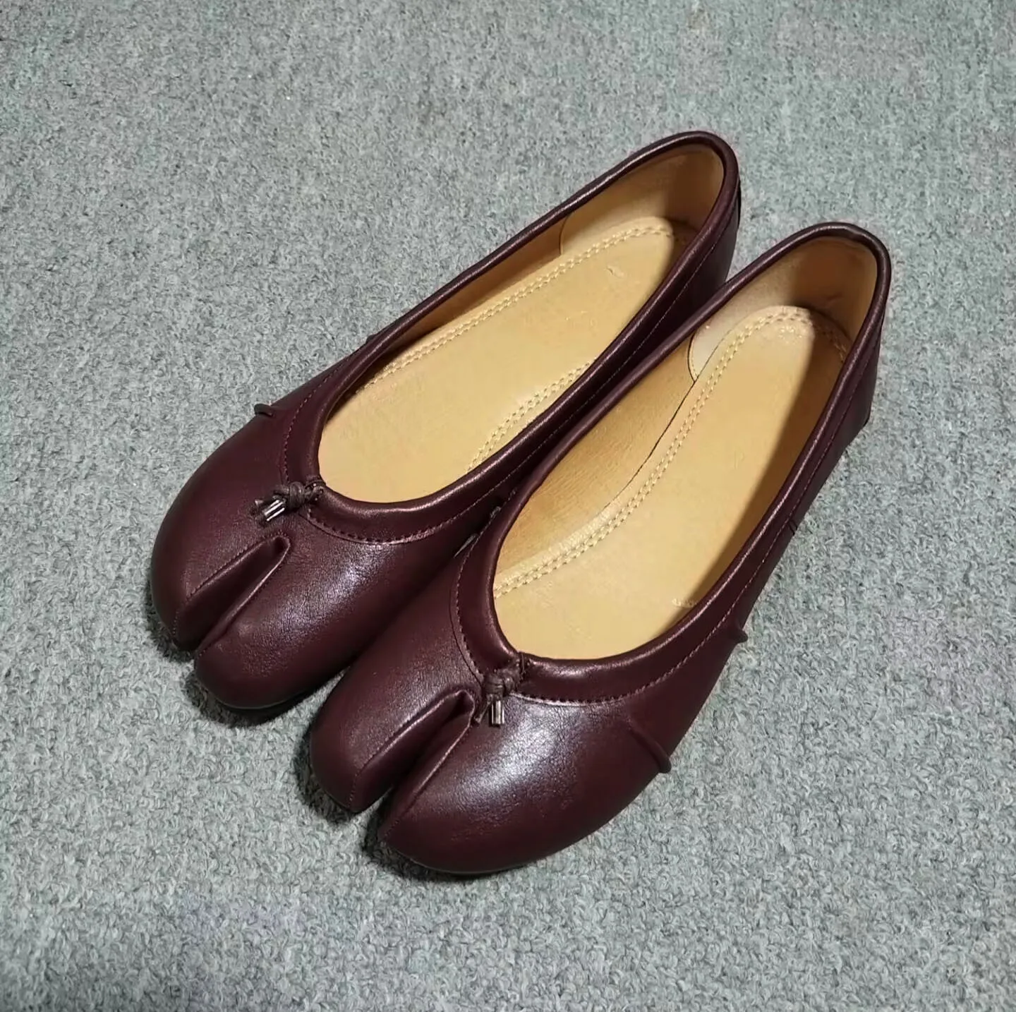 Echte Leder Tabi-Toe Ballerinas für Damen mit chinesischem Knoten, weiche Slip-On-Flachschuhe zum Gehen – Detail 18