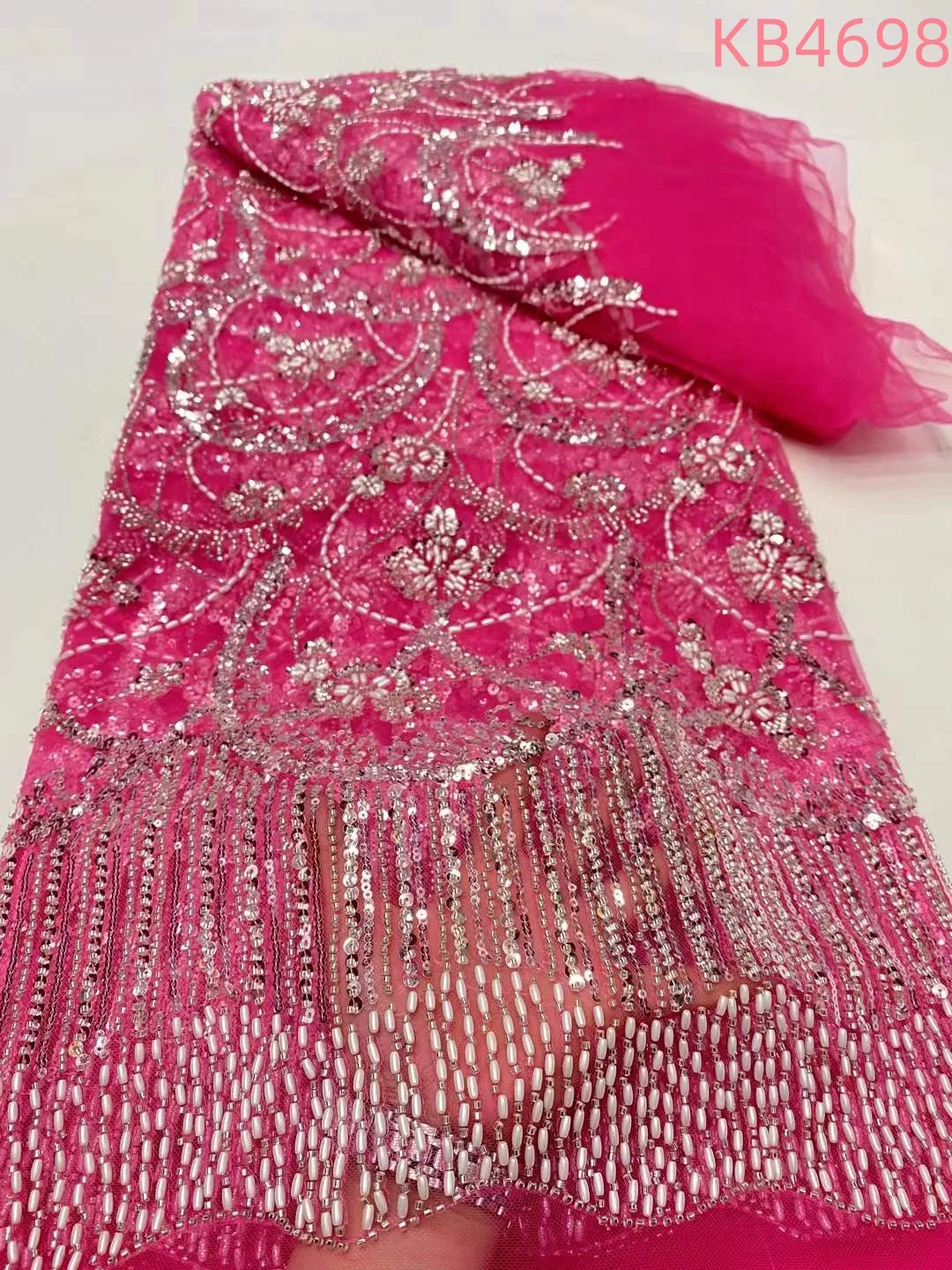 Grüner Pailletten-Spitzenstoff, afrikanischer Spitzenstoff, 5 Yards, hohe Qualität, 2024, gebrannte orangefarbene, mit Perlen bestickte Spitze zum Nähen, KB4698