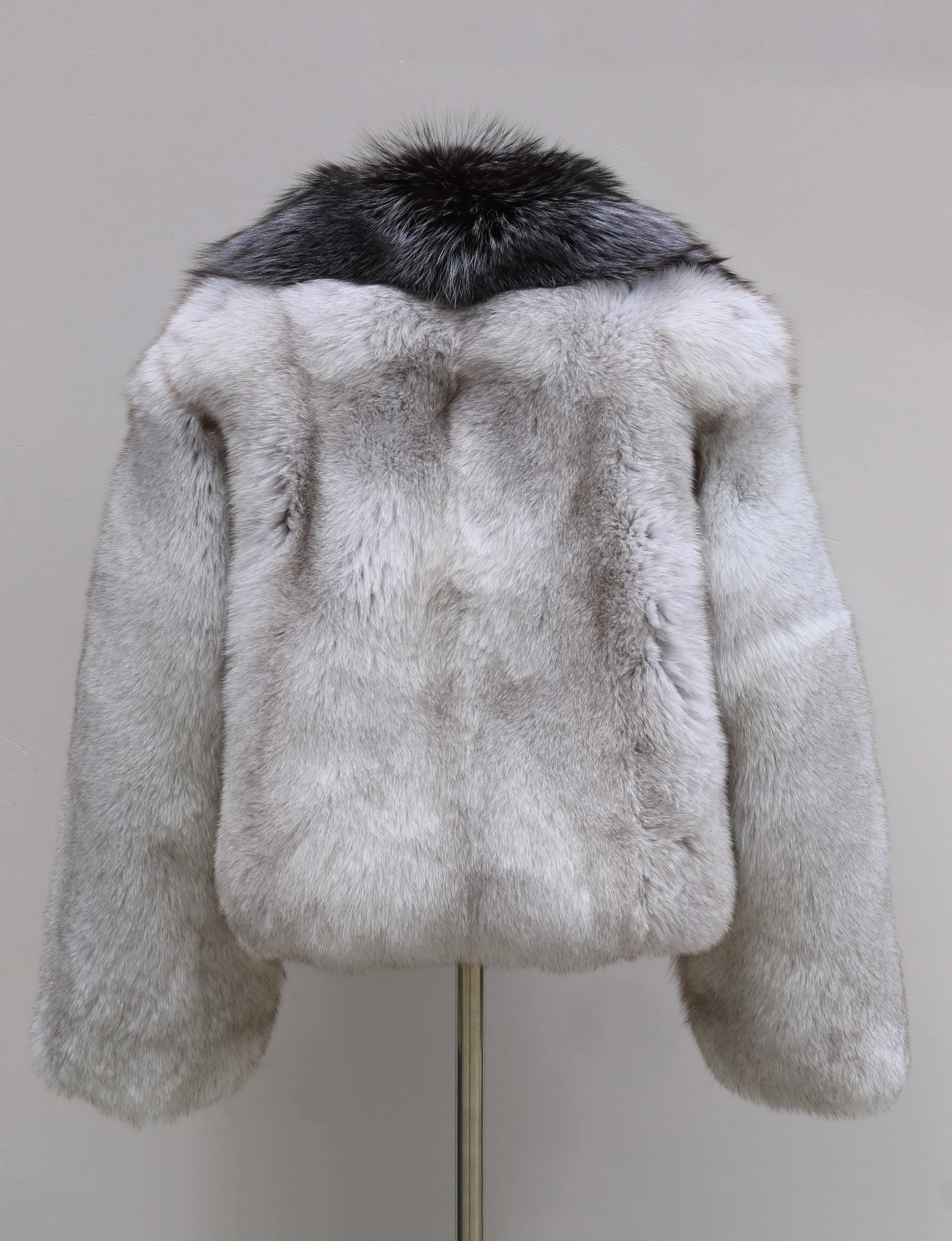 겨울 럭셔리 리얼 폭스 모피 코트 여성 자켓 패션 따뜻한 탱크 탑 플러스 사이즈 아웃웨어 패션 streetwear