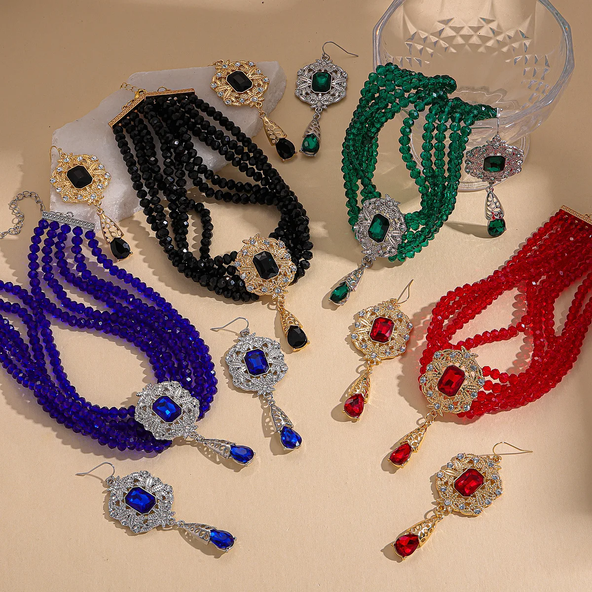 2-teiliges mehrschichtiges Kristallperlen-Halsketten-Ohrring-Set für Frauen, Persönlichkeit, übertrieben, elegant, Party, Hochzeit, Schmuckset K