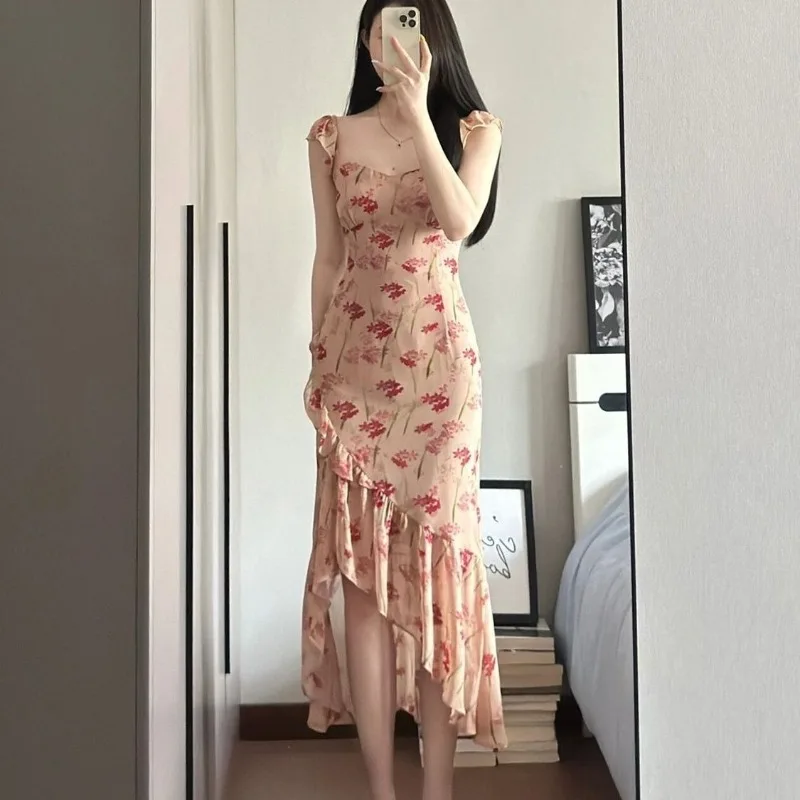 Kobiety Lato Francuski Wdzięczny Nadruk Sukienka bez rękawów Syrenka 2025 Nowa Dama Eleganckie różowe sukienki z falbankami w kwiaty Asymetryczne sukienki