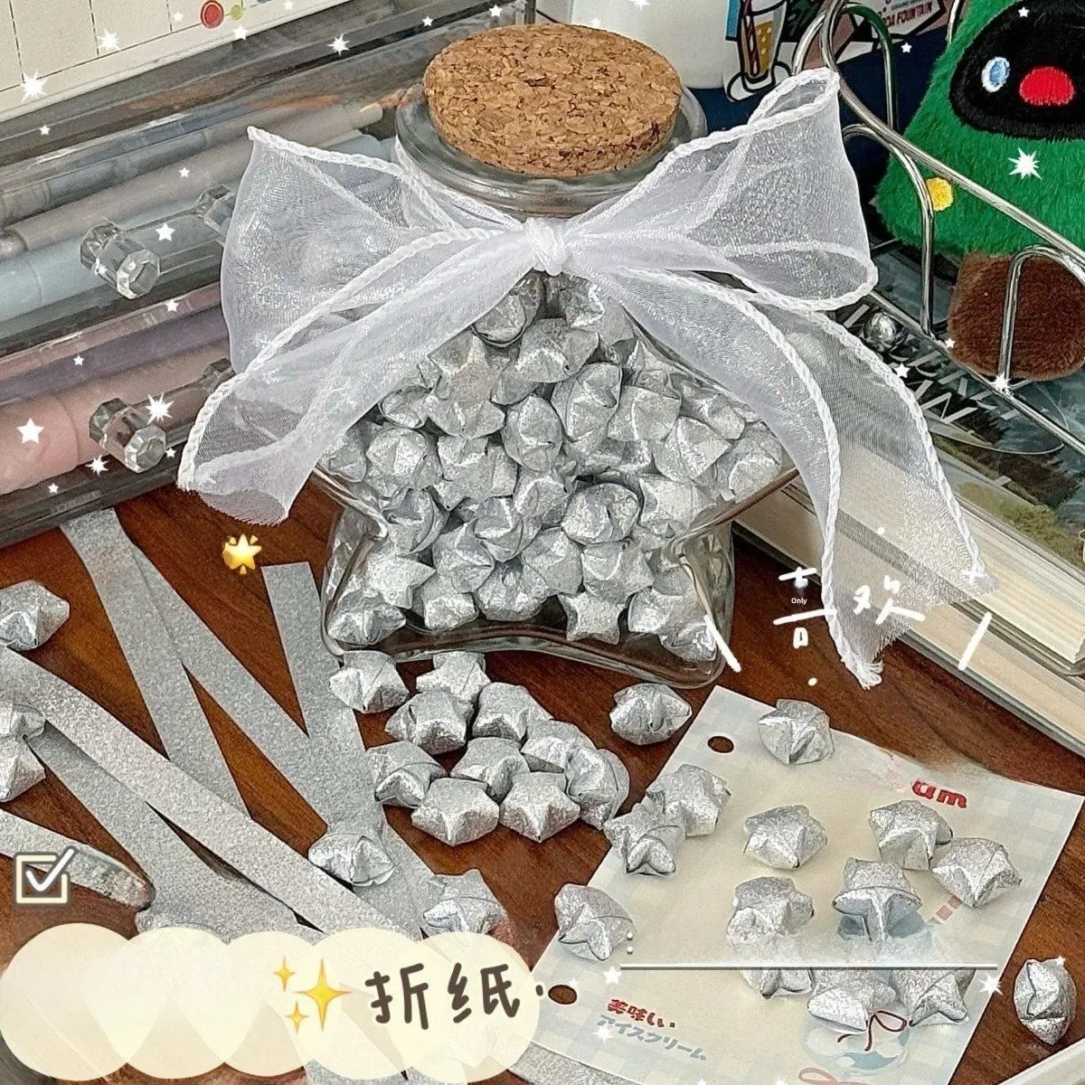 

Серебристая градиентная бумага для рукоделия: складная пятиконечная звезда Luy Star для коллекционных изделий бренда ABENUOR